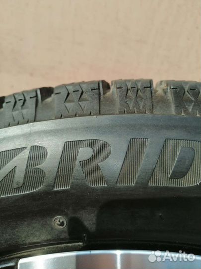 Bridgestone Blizzak VRX2 2.25/50 R18