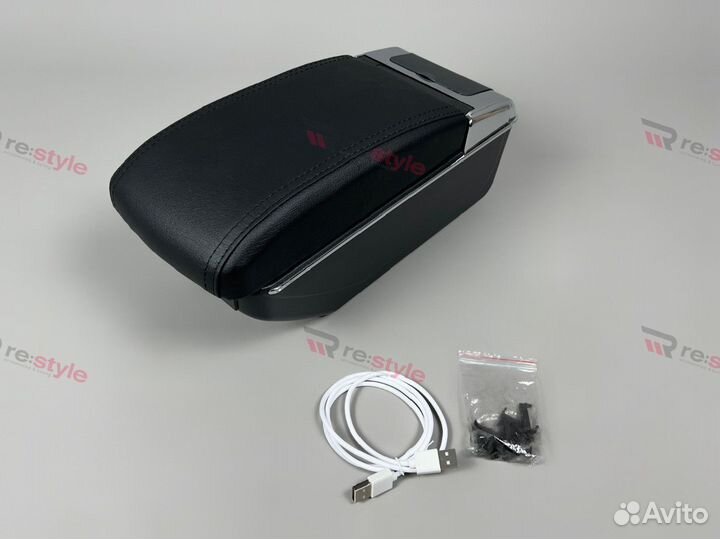 Бардачок подлокотник Honda Fit 14-20 Тип 1 B2889