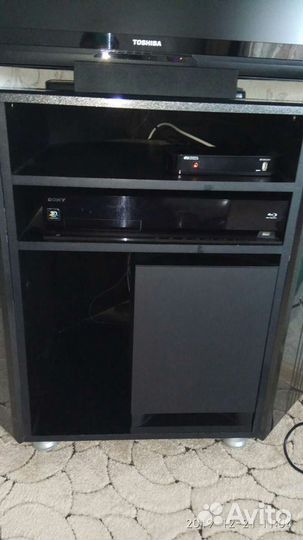 Тумба под телевизор