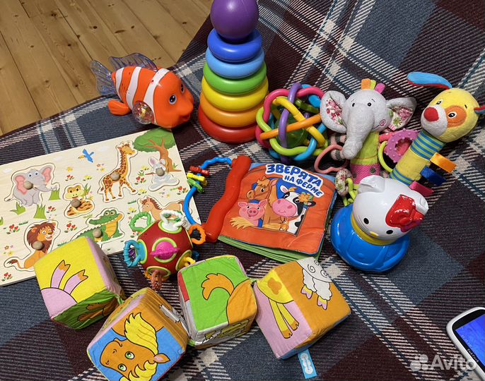 Развивающие игрушки