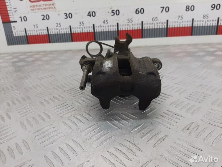 Суппорт задний левый для Audi A4 B5 8D0615423