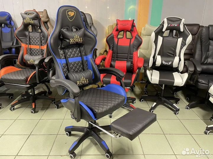 Офисное кресло (геймерское). Кресло для директора