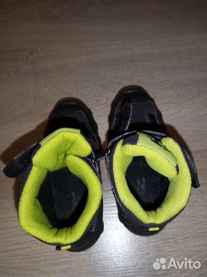 Детская обувь