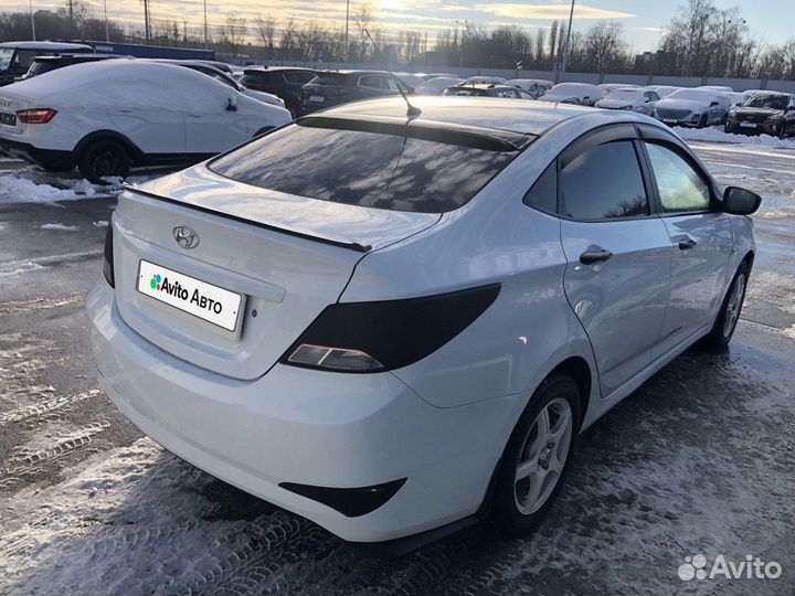 Hyundai Solaris 1.4 МТ, 2014, 196 219 км