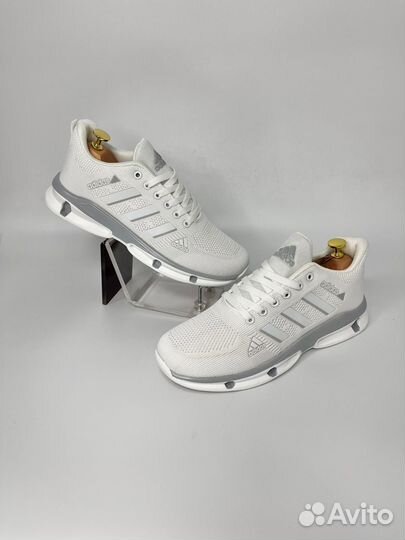 Кроссовки Adidas Feather мужские