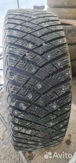 Goodyear UltraGrip Ice 235/55 R19 20