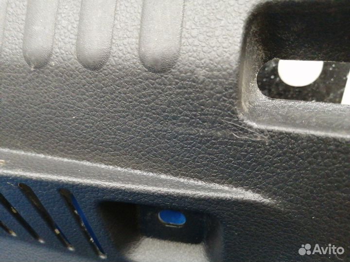 Обшивка задней панели 5N0863459 Volkswagen Tiguan