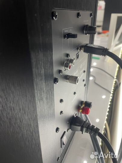 Колонки напольные активные