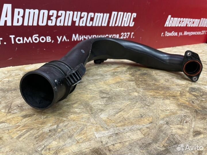 Патрубок интеркулера Renault Duster