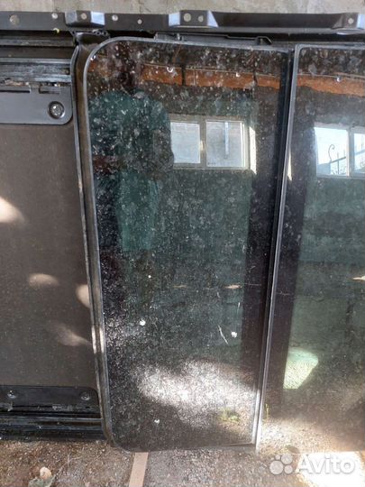 Стекло люка маленький bmw е70 панорама