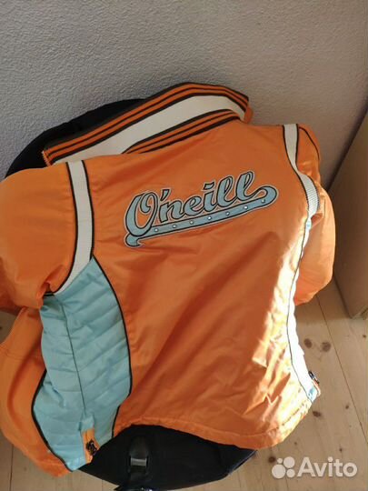 Сноубордическая куртка