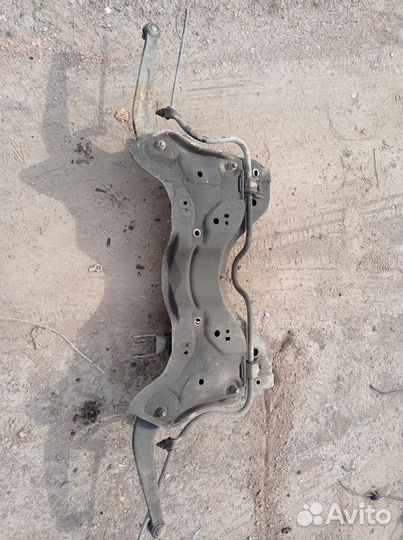 Передний подрамник на пежо 206 в сборе