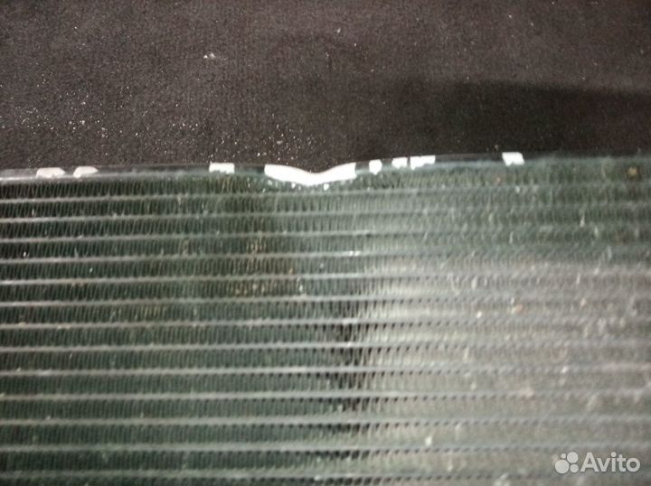 Доп радиатор охлаждения Discovery Sport L550 2014