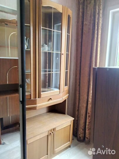 Продам сервант. Самовывоз