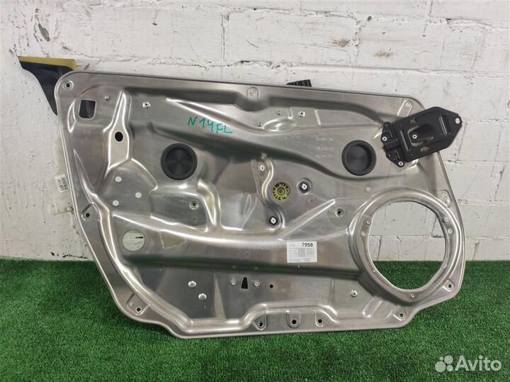 Стеклоподъемник передний левый Mercedes Benz E-cl