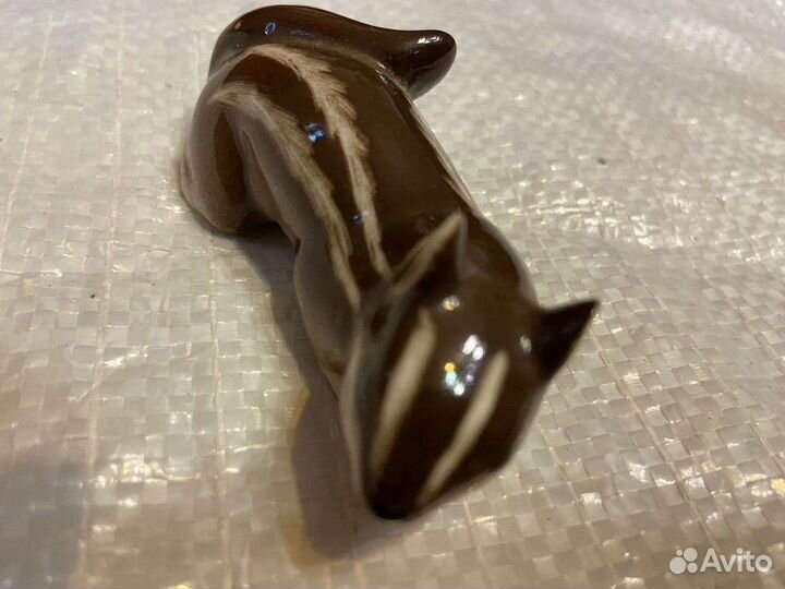 Фарфоровая статуэтка Бурундук, лфз, СССР