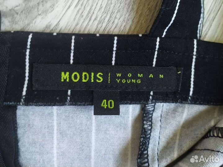 Платье Modis 40 размер