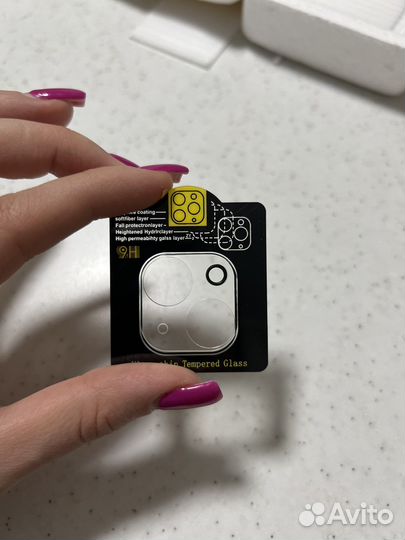 Защитное стекло на iPhone 13