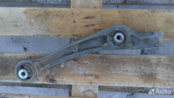 Рычаг нижний передний правый Audi A4 B8 1.8 T 2009