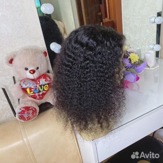 Парик кудрявый из натуральных волос