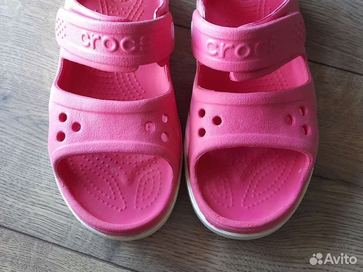 Сандали crocs j2