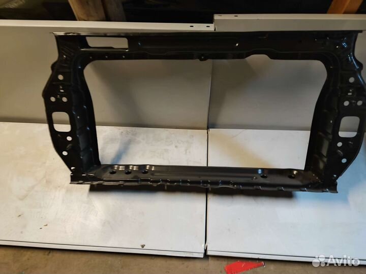 Панель передняя Kia Rio