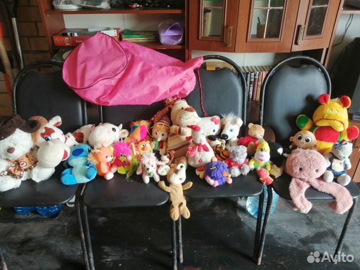 Игрушки мягкие и мешочек для них, б/у