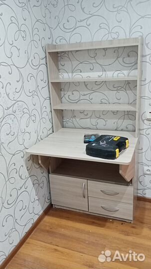 Стол письменный