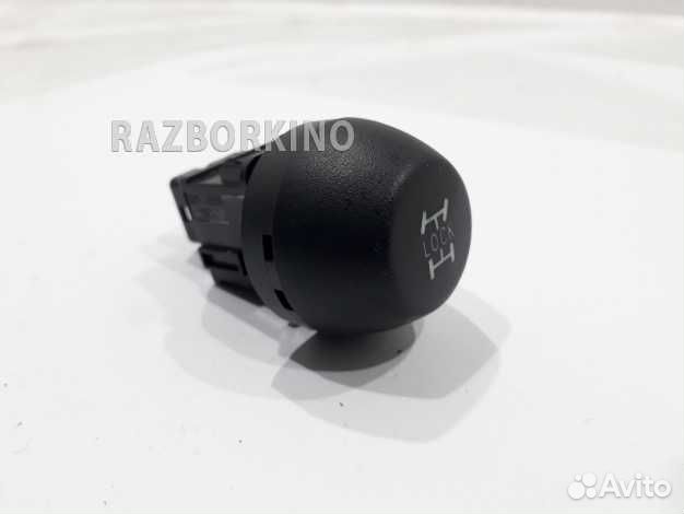 Кнопка Тойота RAV 4 3 XA30