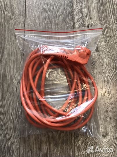 Кабель питания. Длина 4 метра