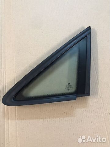 Стекло кузова переднее левое VW Touran 1T