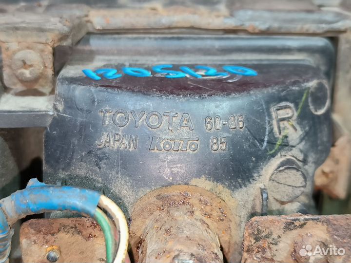 Птф задний правый Toyota Land Cruiser Prado 90