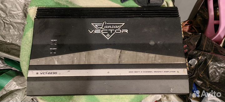 Усилитель автомобильный Lanzar Vector VCT-2230