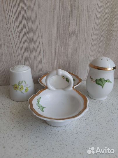 Набор для специй: перечница,солянка, подставка