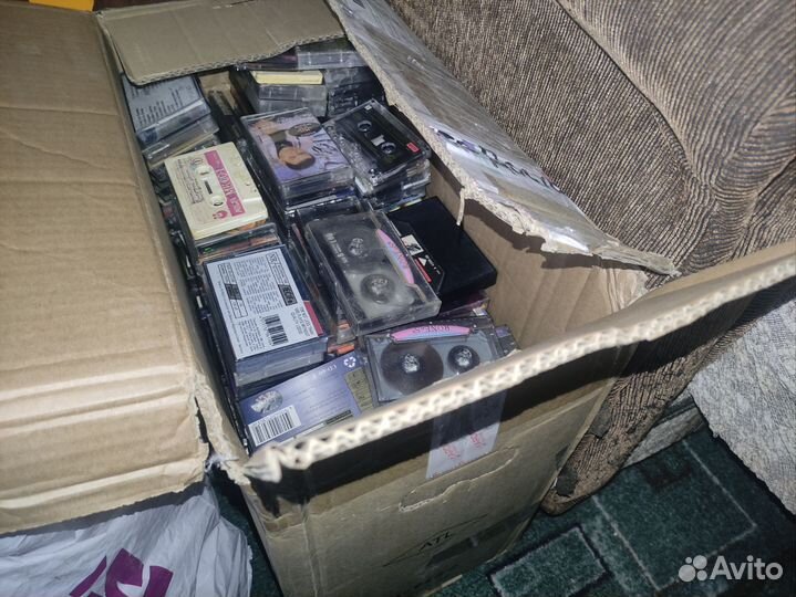 Аудиокассеты с записью