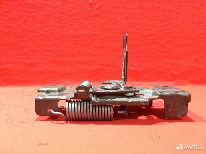 Замок капота Mazda 6 GG LF17 2005