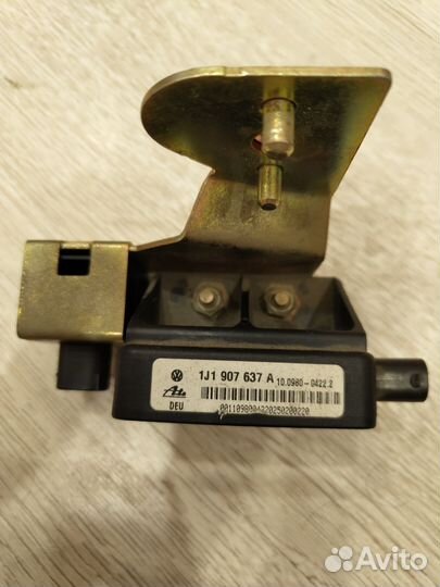 Датчик ускорения гольф 4