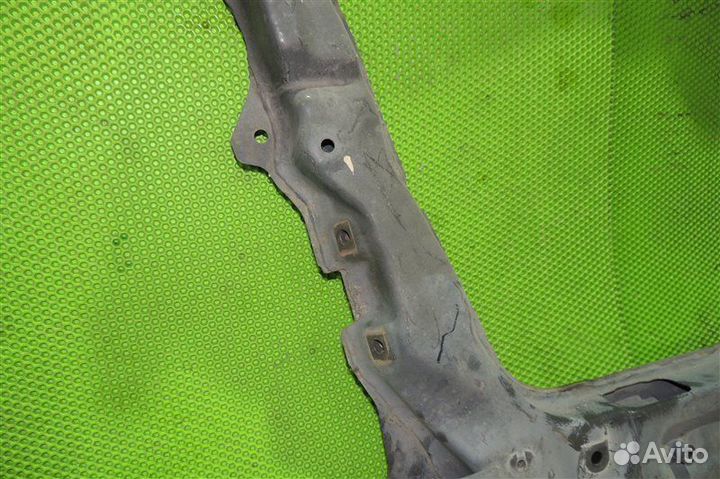 Балка подвески передняя Nissan Serena FC26 MR20DD