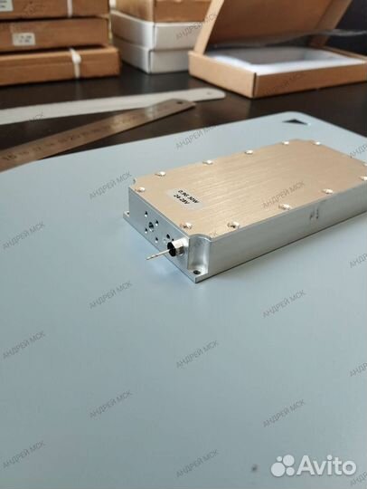 Генератор помех 0.9GHz - 900MHz 30W