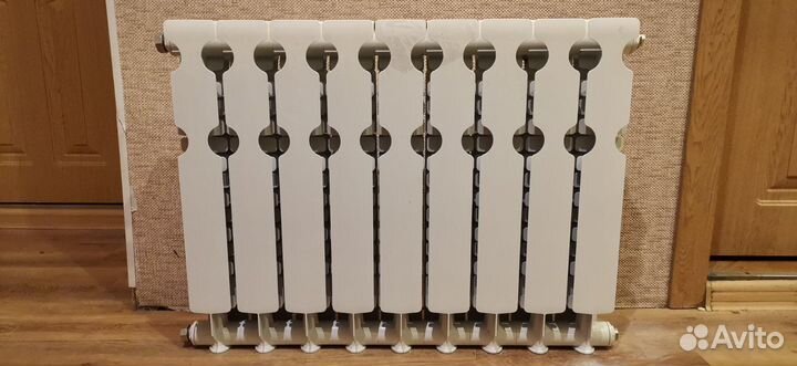 Батарея 9 секций бу