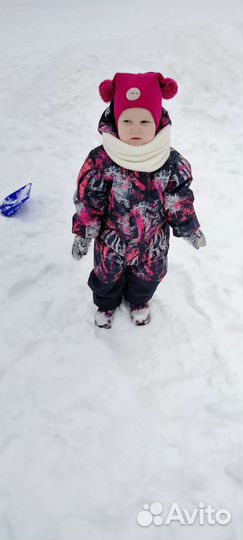 Зимний комбинезон для девочки
