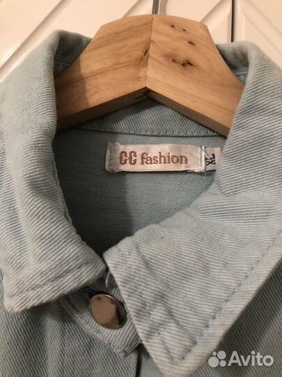 Рубашка женская джинсовая