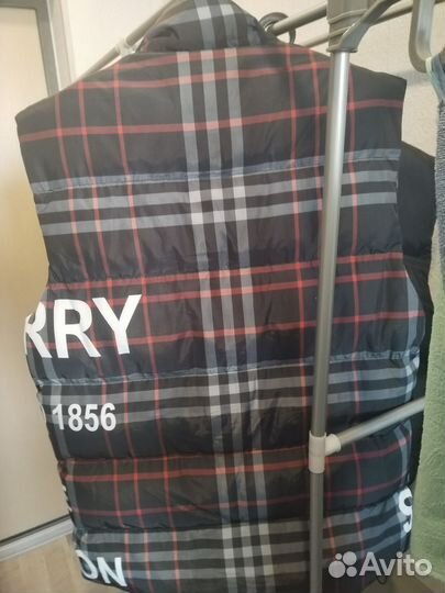 Жилетка burberry оригинал