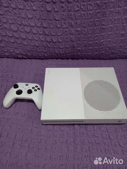 Xbox One s