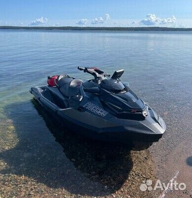 Гидроцикл BRP RXT-X RS 300