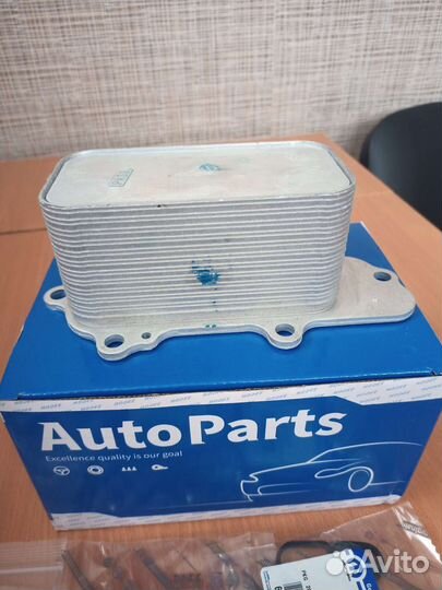 Маслоохладитель Grand Cherokee wk2 3.0TD