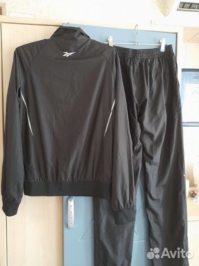 Спортивный костюм reebok