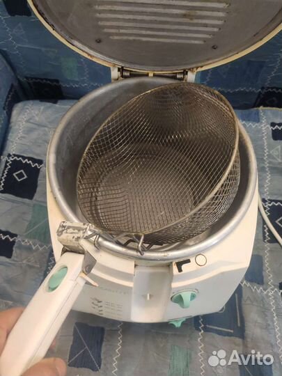 Мультиварка с Фритюрницей фритюрница