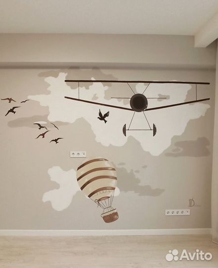 Художник по росписи стен