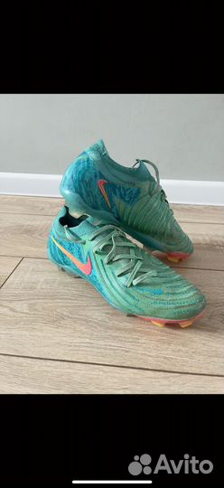 Бутсы nike phantom gt2